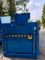 Presse à balles hydraulique robuste 200T avec commande PLC pour le recyclage des déchets plastiques, bouteilles PET, vêtements usagés et carton