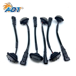 ไฟวิ่งหน้ากระจังหน้าแบบ LED สีเหลืองอำพัน รุ่น Raptor แบบเลนส์รมดำ ปรับปรุงใหม่ ชุด 6 ชิ้น/ชุด พร้อมหลอด SMD 4 ดวง - Product Image 2