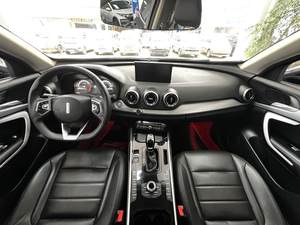 WEY VV7c 2017 d'<span class=keywords><strong>occasion</strong></span>, version Luxe, 2.0T automatique, SUV, conduite à gauche, essence, véhicule d'<span class=keywords><strong>occasion</strong></span> pour l'exportation vers l'Afrique et le Moyen-Orient - Product Image 3
