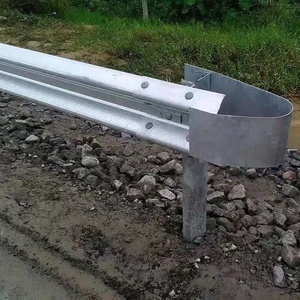 Vụ tai nạn rào cản đường cao tốc hộ Lan Tôn sóng aashto M180 nhúng nóng thép mạ kẽm W chùm q355 cường độ cao lăng trụ phản chiếu - Product Image 2