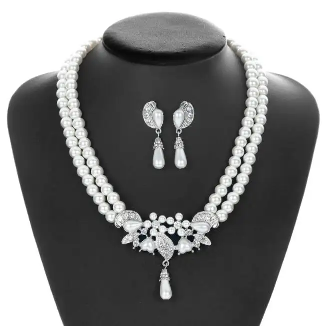 Factory price wholesale fashion design crystal golden wedding necklace set jewelry beautiful