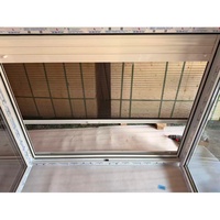 Ventana Abatible y Giratoria de PVC con Persiana Enrollable Manual de Aluminio, Apertura Lateral Abatible, Lateral Lateral Giratoria y Abatible, con Mosquitera Extraíble