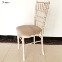 Chaise Chiavari de luxe en bois massif durable pour location, idéale pour les mariages en extérieur, les entrées et les salons – Parfaite pour les réceptions de mariage.