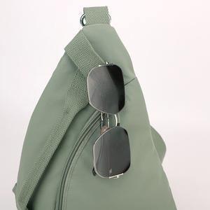 Sac à bandoulière antivol unisexe personnalisé en gros Nouveau design Sac de poitrine léger avec doublure en nylon et polyester imperméable à l'eau Fermeture éclair - Product Image 4