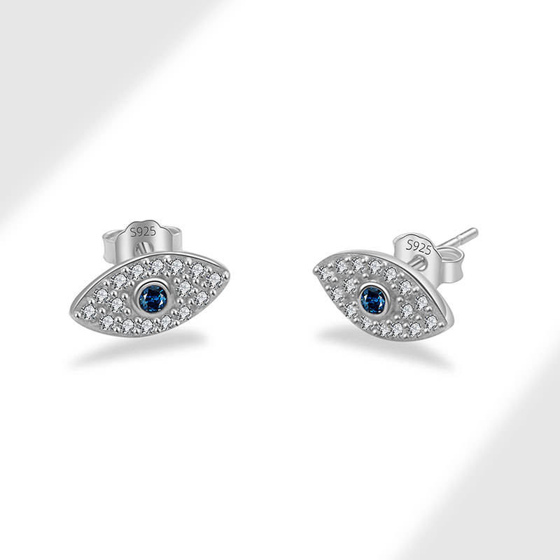 Platinum gold (PED430) with silver ear plugs