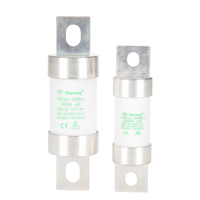 Yinrong 750V DC Ceramic Auto Fuse 125A/150A/200A Fast Blow High Breaking Capacity ISO8820 Certified Model YREVu-200B1 Fuse