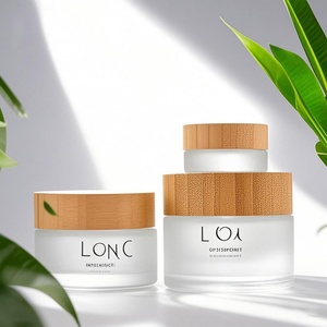 Tarros de Crema Facial Cosmética con Logotipo Personalizado, Envases Vacíos para Exfoliante Corporal, Tarros de Vidrio de 5g 10g 15g 20g 30g 50g 100g con Tapas de Bambú - Product Image 1