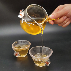 Vendita calda di alta qualità squisito di vetro Set <span class=keywords><strong>da</strong></span> tè per versare la <span class=keywords><strong>tazza</strong></span> di tè con manico in metallo - Product Image 1