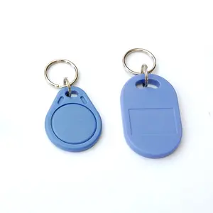 ขายส่งabs RFID Keyfob T5577 ชิปสีฟ้าสีขาว 125Khz RFID Keyfob 13.56MHz F08 ชิปNFC Keyfobโลโก้ที่กําหนดเอง