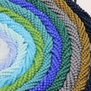 Cuentas espaciadoras de vidrio redondas facetadas de <span class=keywords><strong>4mm</strong></span> y 6mm, cuentas redondas de cristal sueltas para accesorios de fabricación de joyas hechas a mano DIY, venta al por mayor - Product Image 2