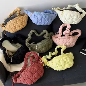 Custom Logo New Designer Clouds Quilted Girl Crossbody Chest Bag Trendy Minimalist Geometric Puffer Belt Waist Bags Women