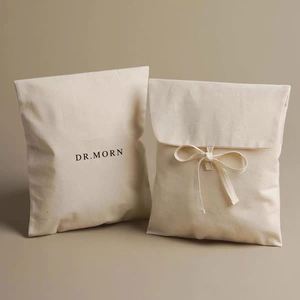 Pochette promotionnelle personnalisée avec logo, en toile de coton réutilisable, pour cosmétiques, sous-vêtements, chaussures, avec rabat - Product Image 6