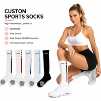 Chaussettes de sport athlétiques personnalisées en gros avec logo, chaussettes de baseball et de softball montantes avec bandes latérales, antidérapantes, OEM ODM