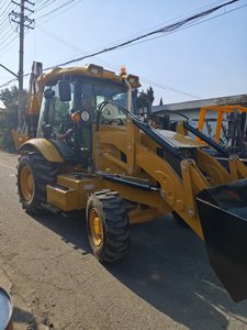 Excavadora de Ruedas 420F 420E de Segunda Mano Importada con Motor en Buen Estado, 1 Año de Garantía en Shanghái - Product Image 5