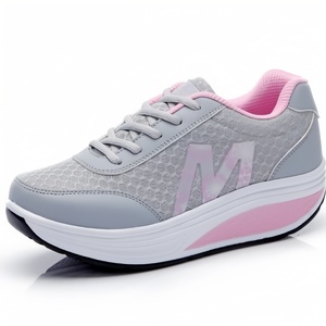 Nuove Scarpe Sportive da Donna 2026, Casual, Traspiranti, Leggere, in Poliuretano, con Suola Rialzata e Tomaia in Rete, per Primavera ed Estate - Product Image 2