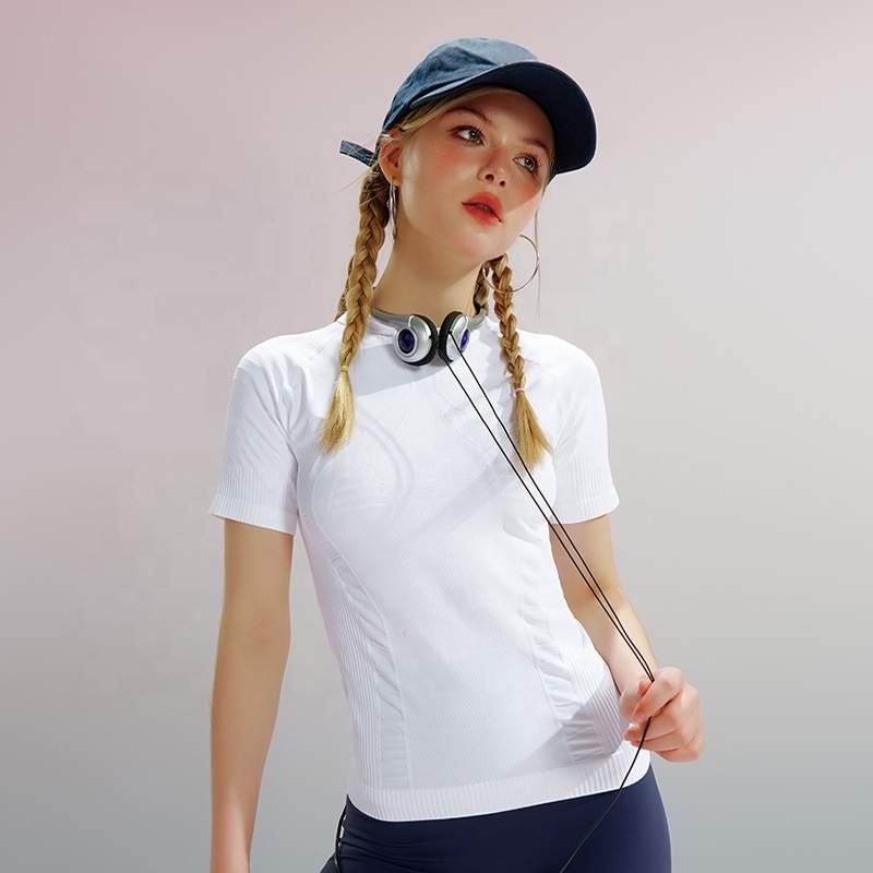 Women's Breathable Yoga T Shirts Solid Fitness Running Short Sleeve Skinny Tops Factory Supply OEM