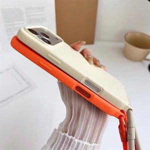 เคสโทรศัพท์ซิลิโคนพรีเมียม สีพื้น สัมผัสนุ่ม ป้องกันการตก พร้อมสายคล้องคอ สำหรับ iPhone 18 17 Air 16 15 Pro Max - Product Image 5