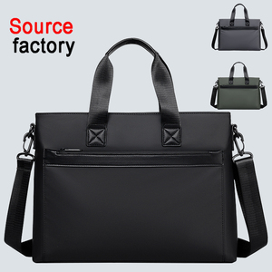 Sac à bandoulière Oxford classique pour homme, grande capacité, imperméable et durable, idéal pour les trajets quotidiens et le bureau - Product Image 1