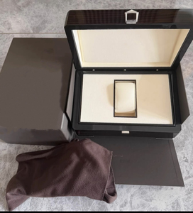 Boîte à montre en bois de luxe avec logo personnalisé, intérieur en cuir, présentoir de montre haut de gamme, coffret cadeau - Product Image 2