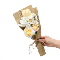 Bouquet de fleurs en laine crochetée, roses, tulipes, tournesols, arrangement floral réaliste fait main pour petite amie, meilleure amie
