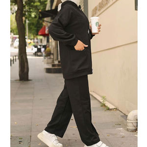 Nouvelle conception, broderie, style sportif, abaya traditionnelle pour femmes musulmanes, robe longue, survêtement à capuche, vêtements de sport islamiques - Product Image 2