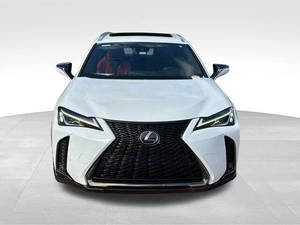 Auto Usate in Vendita all'Ingrosso a Prezzi Convenienti: LEXUS UX 200 <span class=keywords><strong>F</strong></span> SPORT 4 Porte Crossover 2019 con Interni in Pelle, Telecamera, Tetto Apribile e Fari LED - Product Image 2