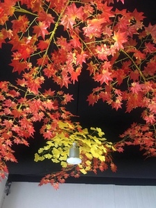 Bán Buôn Sống Động Như Thật Nhựa Nhân Tạo Lá Treo Tường Nhân Tạo Nhà Máy Nhân Tạo Maple Lá - Product Image 3