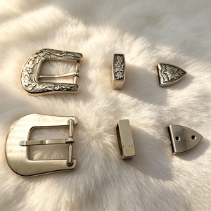 Hebilla de cinturón casual de tres piezas de lujo de aleación de zinc con patrón vintage impreso de 20 mm, accesorios de cinturón occidental personalizados - Product Image 6