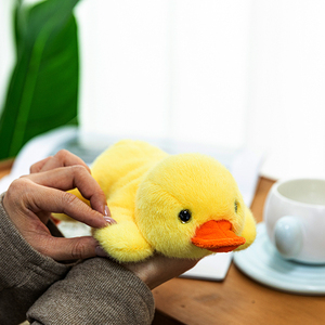 Nhà Máy Ba Lô Phụ Kiện Vịt Tùy Chỉnh Sang Trọng <span class=keywords><strong>Keychain</strong></span> Thú Nhồi Bông Đồ Chơi Dễ Thương Búp Bê Plushies <span class=keywords><strong>Keychain</strong></span> Mềm Đồ Chơi - Product Image 4