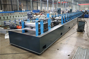 Machine de formage à froid pour la fabrication de profilés en C pour structures de montage de panneaux solaires photovoltaïques Unistrut de plusieurs tailles - Product Image 5