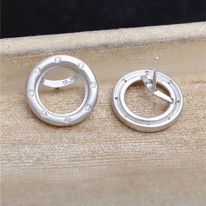 Support d'accessoires DIY en argent S925 pour boucles d'oreilles à perle, 5707 trous, boucles d'oreilles à perle vides pour la création de bijoux de mode - Product Image 4