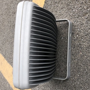 Hiệu Suất Cao Lumen High Mast 150W Đèn Pha Led Độ Sáng 200W Chống Thấm Nước Vườn Cob Lũ Ánh Sáng - Product Image 4