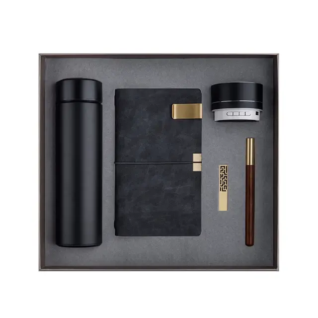 Set regalo promozionale per affari kit regalo di lusso per Notebook A5 supporto set regalo aziendale personalizzato promozionale di lusso
