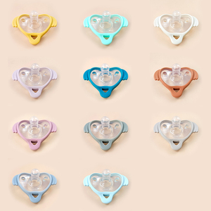 Vente en gros de produits sans Bpa de tétines pour bébé en silicone avec attache-chaîne - Product Image 6