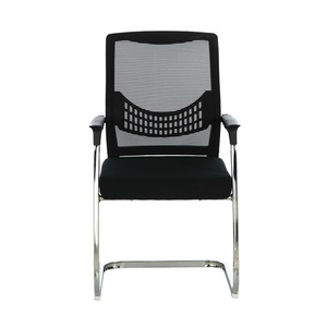 Sedia da ufficio ergonomica di alta qualità 2026 con design a fiocco, gambe in metallo, schienale in rete e braccioli in plastica - Product Image 1