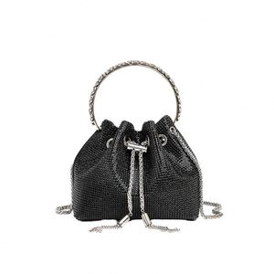 Pochette de soirée de créateur pour femme ornée de nacre à motifs de perles et de laiton traditionnel, idéale pour les mariages et l - Product Image 4