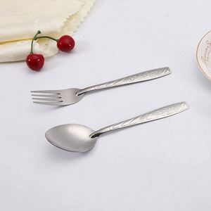 Cuillères en acier inoxydable au design moderne, vente en gros de cuillères à café à prix compétitif pour restaurants et hôtels, directement de l'usine - Product Image 3