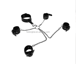 DK Source Factory SM Game Play Sex Toy Set PU Bondage Fetish Restraints Kit pour Couples Menottes Fouets Cosplay BDSM Bondage Set - Product Image 6