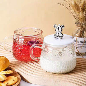 Venta al por mayor de fábrica: Taza con tapa de oso, botella de agua de vidrio, taza de café, taza para té y zumo, para el hogar, con cuchara - Product Image 4