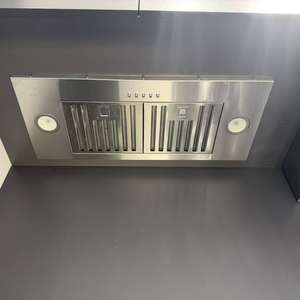 Hotte de cuisine en acier inoxydable de 28 pouces, 1000 m³/h, avec filtre à déflecteurs, moteur ultra silencieux, 3 vitesses, éclairage LED - Product Image 4