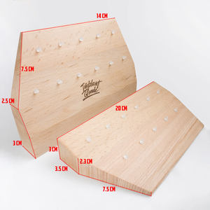 Espositori piercing personalizzati in legno - Product Image 2