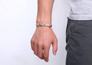 Bracelet en acier inoxydable plaqué or 18 carats, énergie thérapeutique, guérison, serpent, énergie positive quantique, couple, cœur - Product Image 2