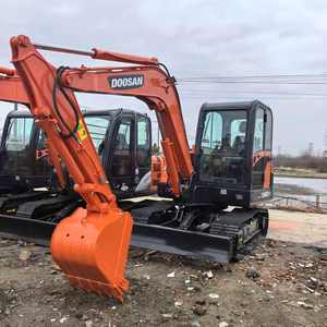 รถขุดตีนตะขาบ Doosan DH60 มือสอง ขนาด 6 ตัน รถขุดไฮดรอลิกแท้จากเกาหลี Doosan DH60-7 สำหรับส่งออก - Product Image 2
