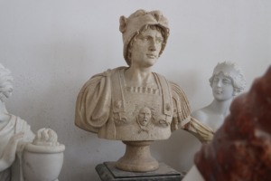 Buste de <span class=keywords><strong>statue</strong></span> romaine antique grecque européenne en marbre, sculpture de tête pour musée, sculpture de tête de personnage en pierre, buste de <span class=keywords><strong>statue</strong></span> en marbre - Product Image 3