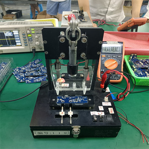 เครื่องนวดคอ EMS แบ<span class=keywords><strong>บ</strong></span>ไมโครเคอร์เรนท์จากโรงงานดั้งเดิม พร้อมระบ<span class=keywords><strong>บ</strong></span>ทำความร้อนด้วยอุณหภูมิ แผงวงจร PCBA สำหรับผิวหนัง - Product Image 3