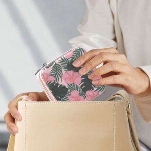 Sac de Voyage de Luxe pour Femmes, Trousse de Maquillage et de Toilette Conforme aux Règles Aéroportuaires, Vente en Gros - Product Image 6