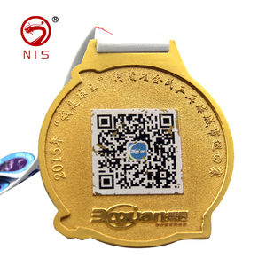<span class=keywords><strong>Trophée</strong></span> <span class=keywords><strong>de</strong></span> <span class=keywords><strong>football</strong></span> <span class=keywords><strong>de</strong></span> <span class=keywords><strong>coupe</strong></span> <span class=keywords><strong>du</strong></span> <span class=keywords><strong>monde</strong></span> personnalisée défi sport médaille - Product Image 6