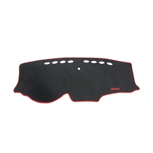 Cubierta para salpicadero de coche, poliéster duradero, resistente al sol, fácil y fácil de manejar, cubierta para salpicadero de coche para DOGE <span class=keywords><strong>CARAVAN</strong></span> 2018 - Product Image 1