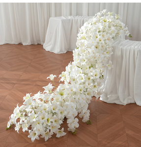 OBO Lussuoso Centrotavola Floreale a Cascata di Gigli Bianchi in Seta Artificiale per Matrimoni, Corridoi, Banchetti e Decorazioni per Hotel - Product Image 3