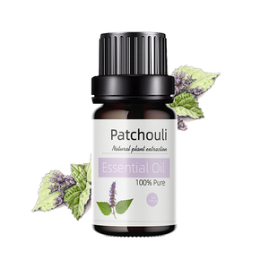 Commercio all'ingrosso Private Label biologico <span class=keywords><strong>olio</strong></span> <span class=keywords><strong>di</strong></span> <span class=keywords><strong>Patchouli</strong></span> naturale per i prodotti <span class=keywords><strong>di</strong></span> bellezza e <span class=keywords><strong>di</strong></span> cura della casa - Product Image 1